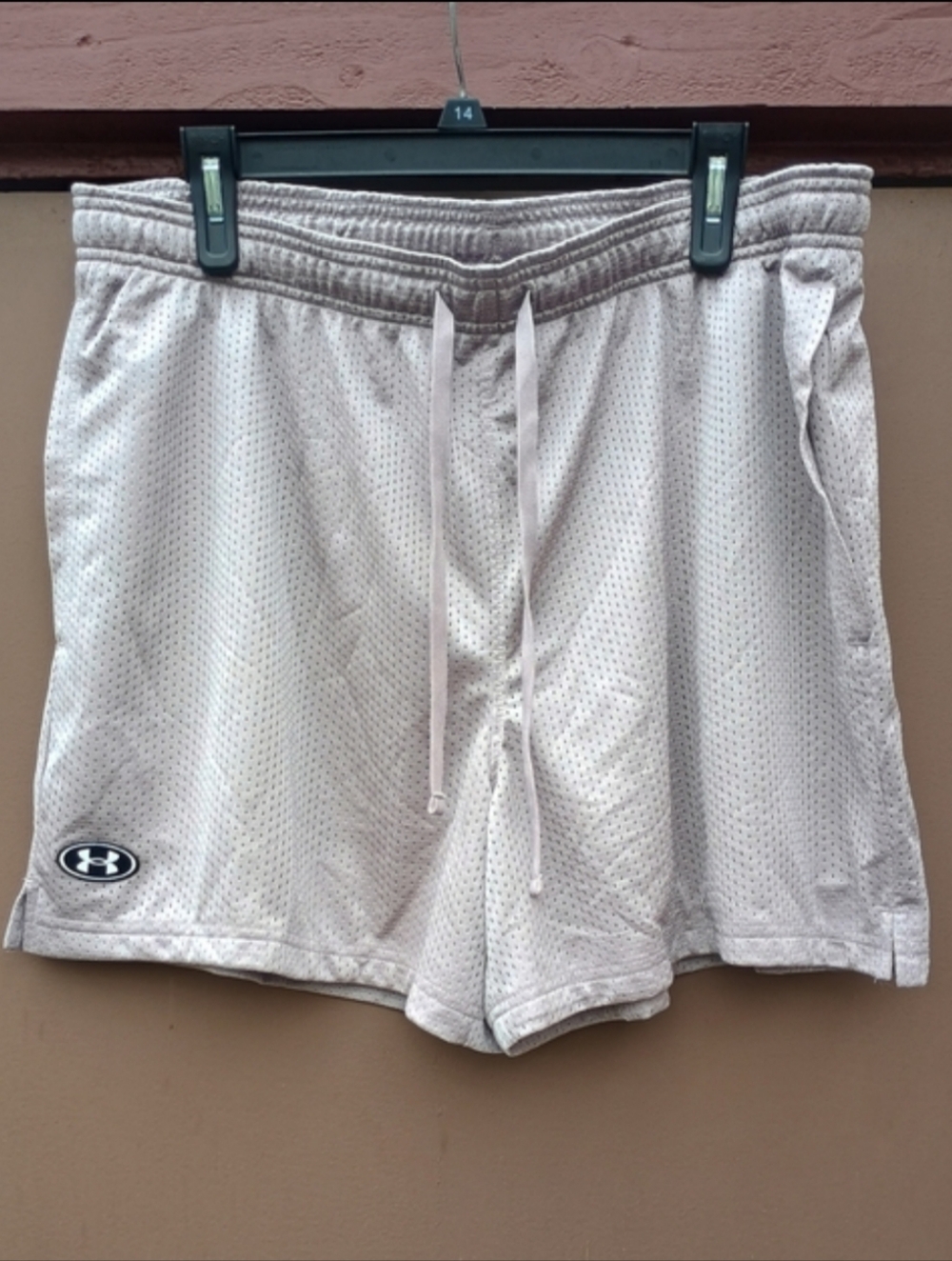 Under Armour Men's Gray Mesh Athletic Shorts